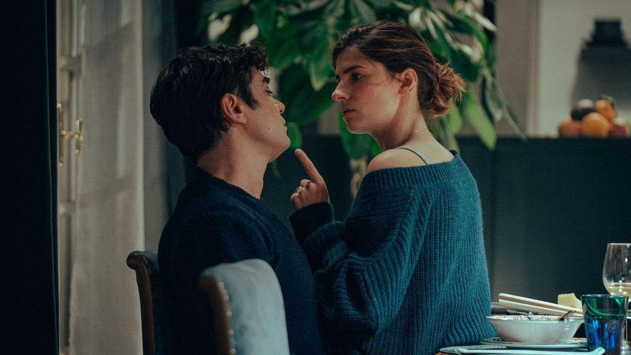 Download Close to Me (2025) Hindi-Italian WEBRip - Amazon 480p 720p 1080p